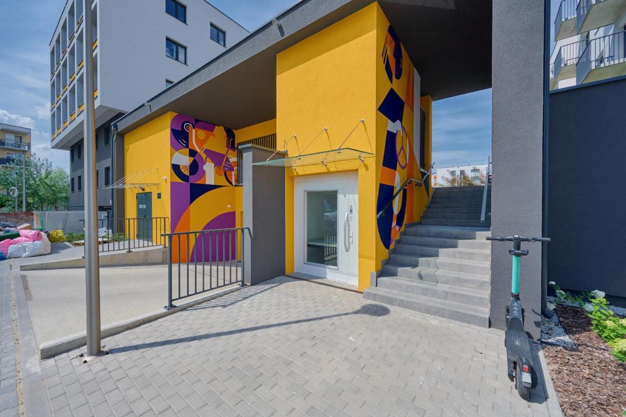 Exclusive Apartment With Balcony & Parking Wroclaw By Renters Prestige Esterno foto