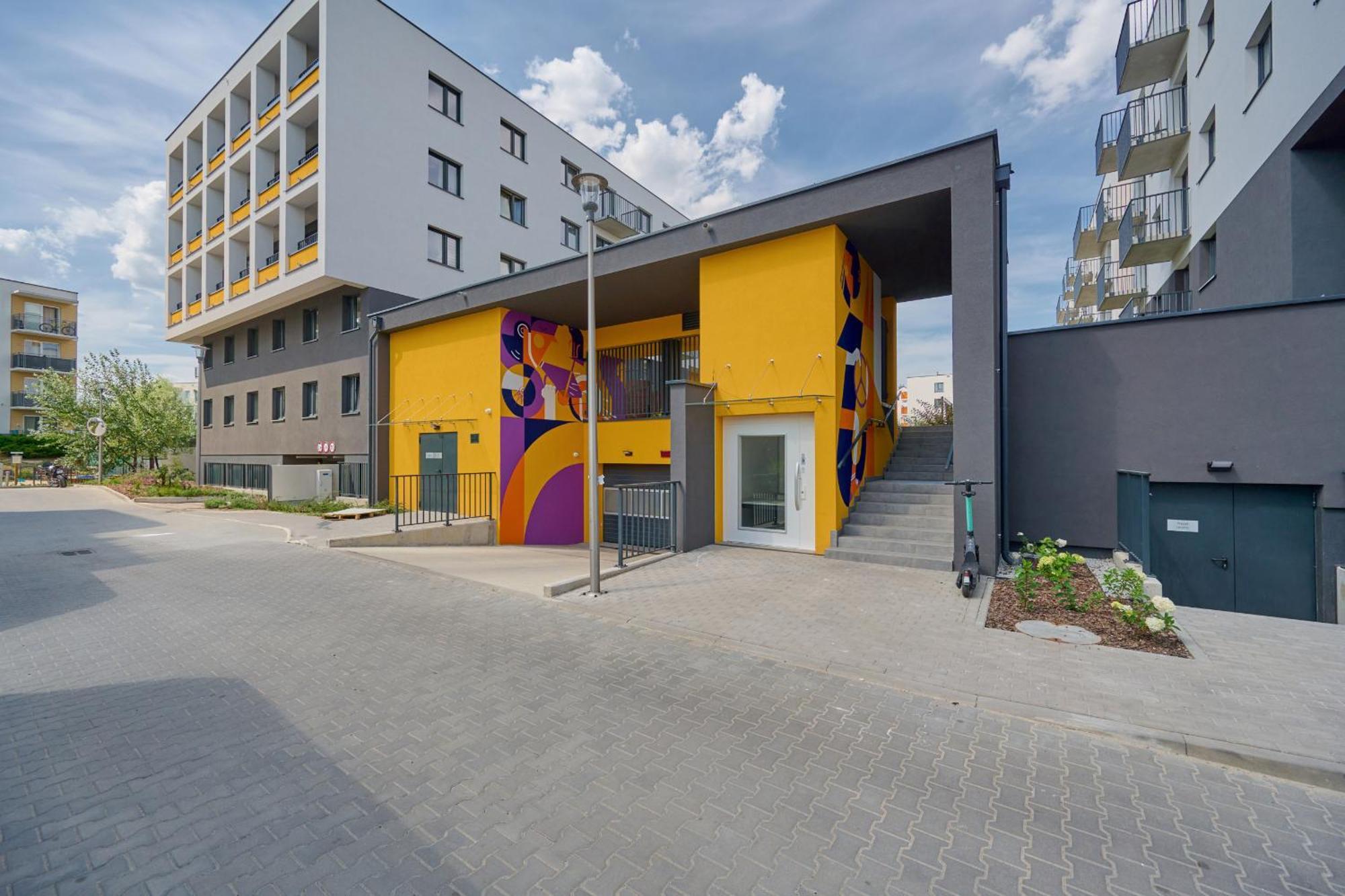 Exclusive Apartment With Balcony & Parking Wroclaw By Renters Prestige Esterno foto